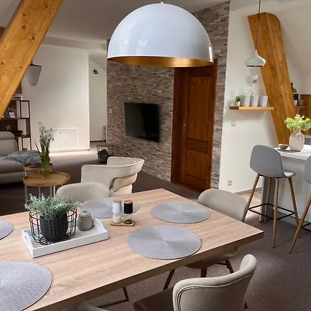 Kollar - Jedlicka شقة